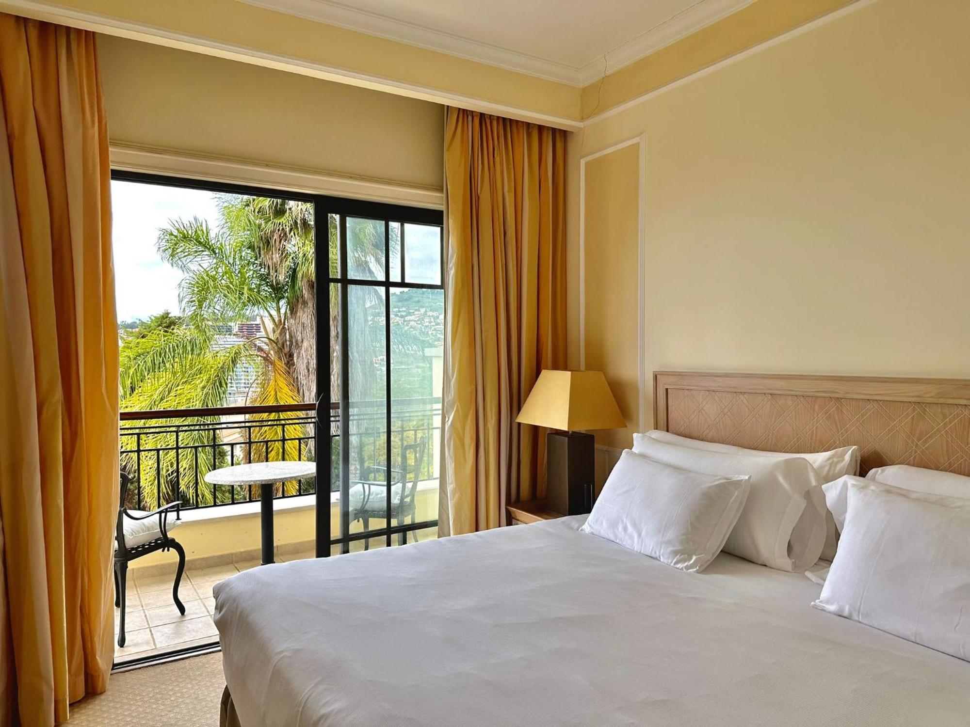 Quinta Funchal Gardens - Adults Only Hotel Ngoại thất bức ảnh