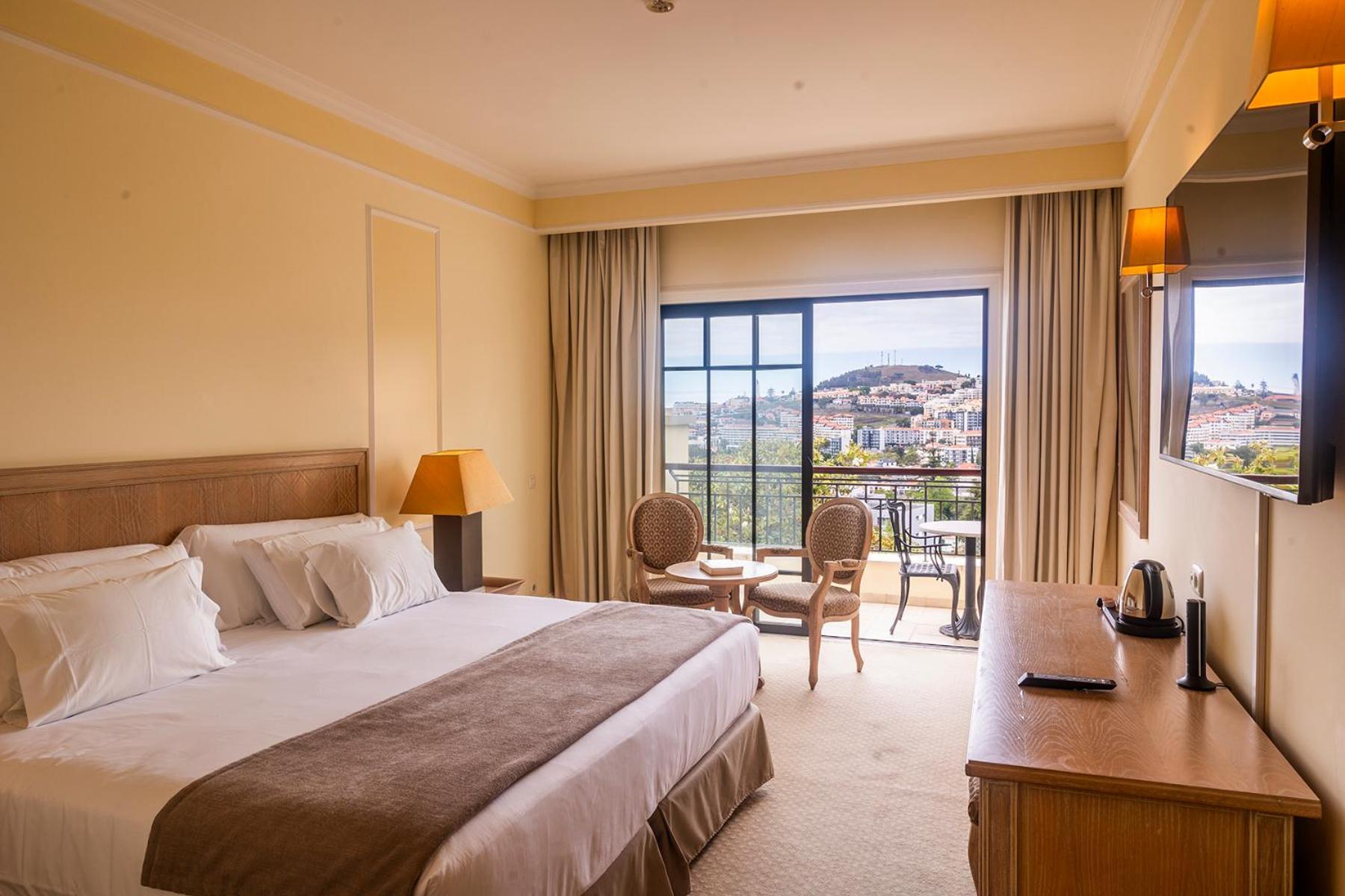Quinta Funchal Gardens - Adults Only Hotel Ngoại thất bức ảnh